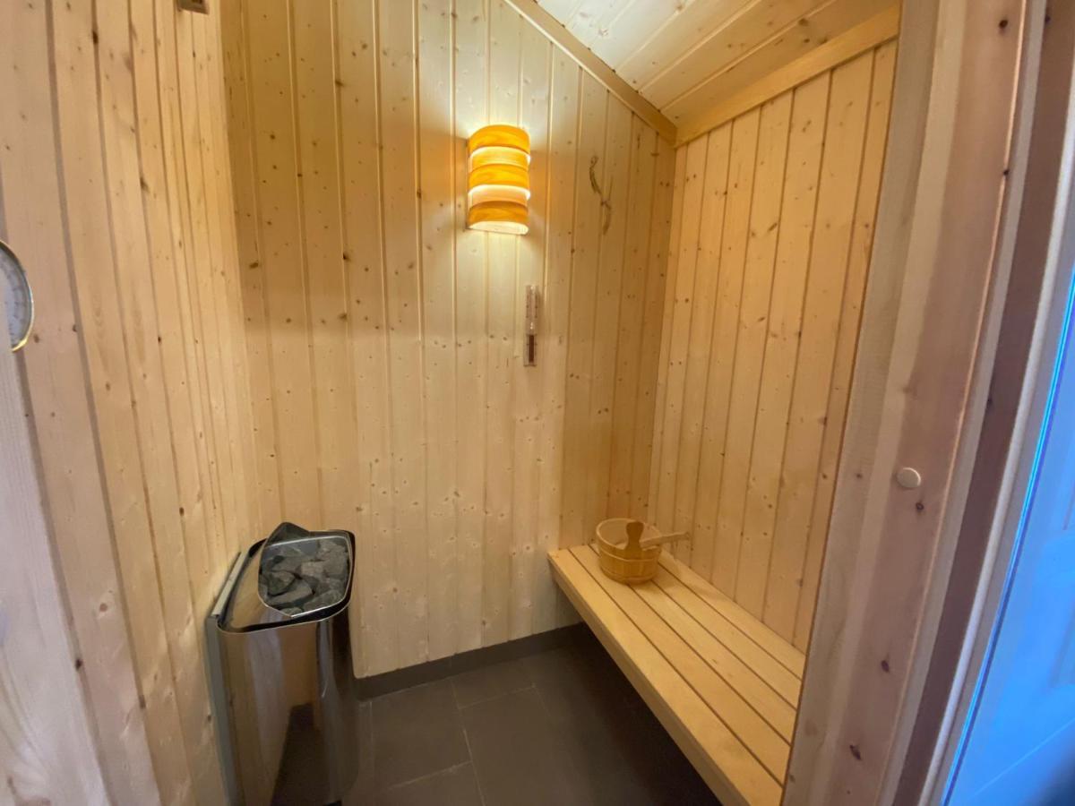 Ferienhaus MeerzeitSchweiburg エクステリア 写真