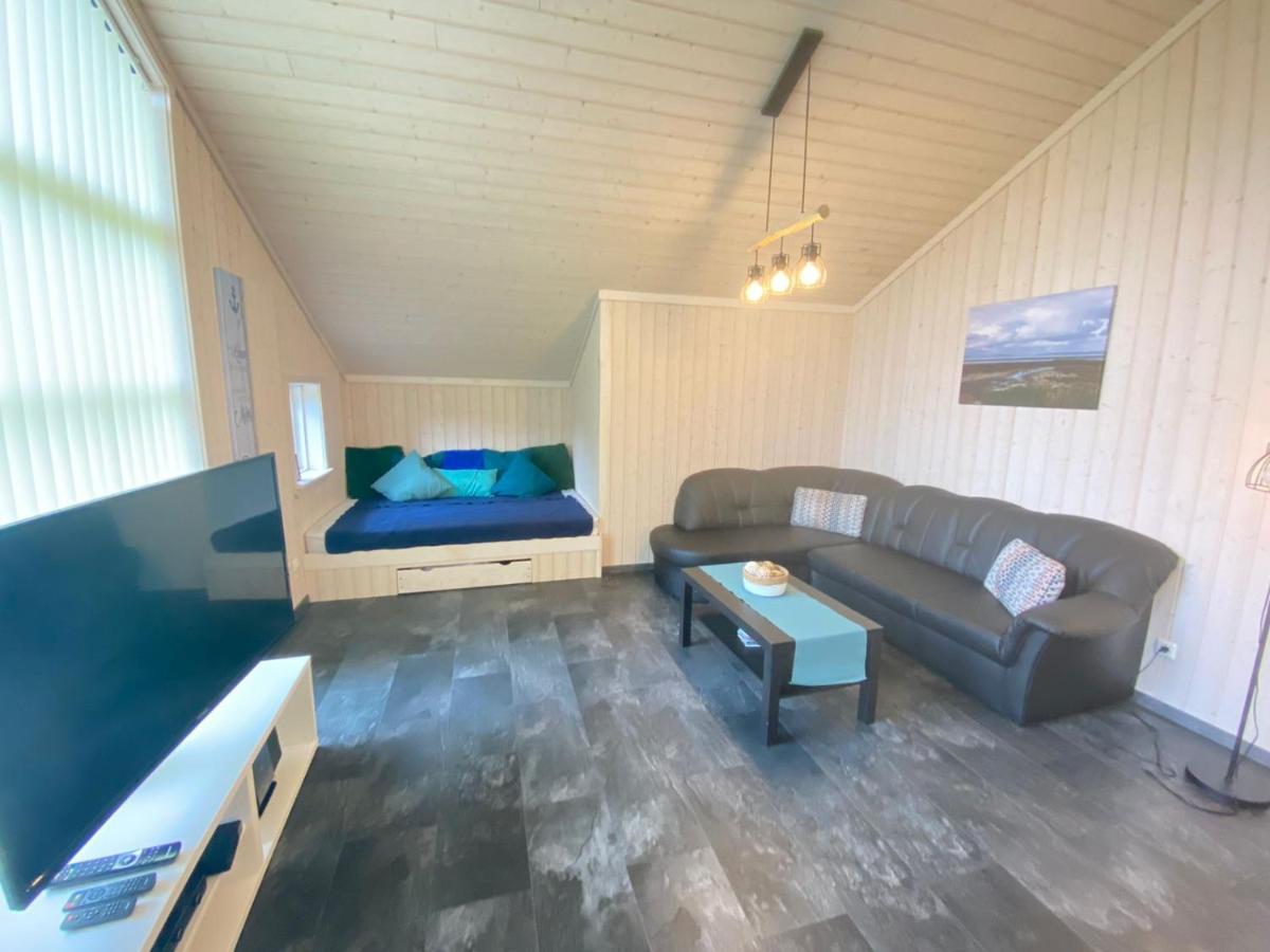 Ferienhaus MeerzeitSchweiburg エクステリア 写真